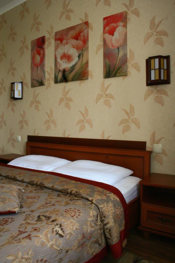 Don Kihot Hotel Novovolyns'k Rom bilde